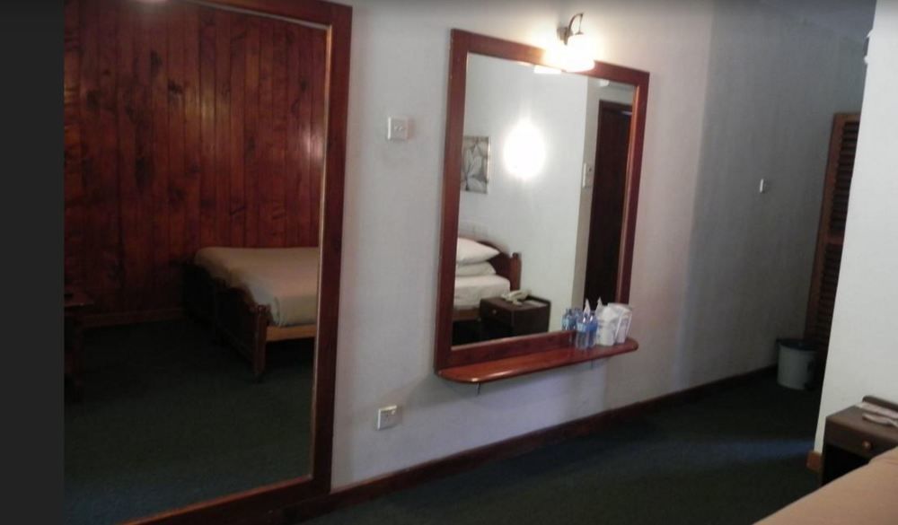 Nuwara Eliya Golf Club Hotell Exteriör bild